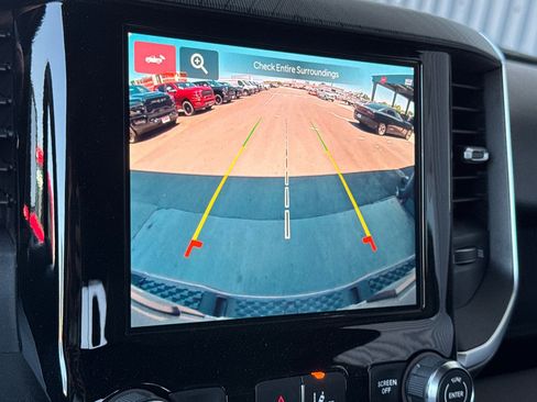 New 2026 RAM 1500 Express AWD/4WD image 17