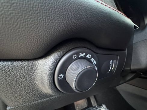 Used 2026 Dodge Durango GT w/ Blacktop Package AWD/4WD image 6