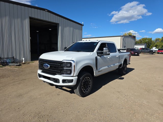 Used 2026 Ford F350 Platinum AWD/4WD image 5