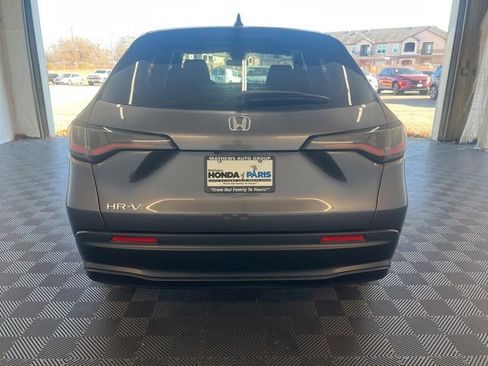Used 2024 Honda HR-V LX image 9