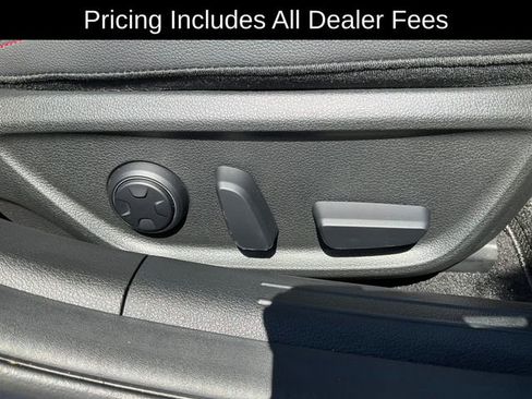 Used 2023 Genesis G70 2.0T w/ Sport Prestige Package RWD image 22