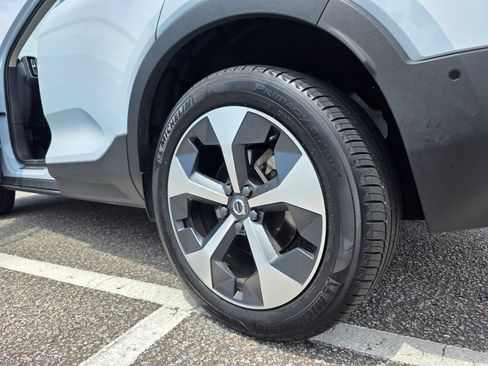 Used 2026 Volvo XC40 B5 Plus AWD/4WD image 35