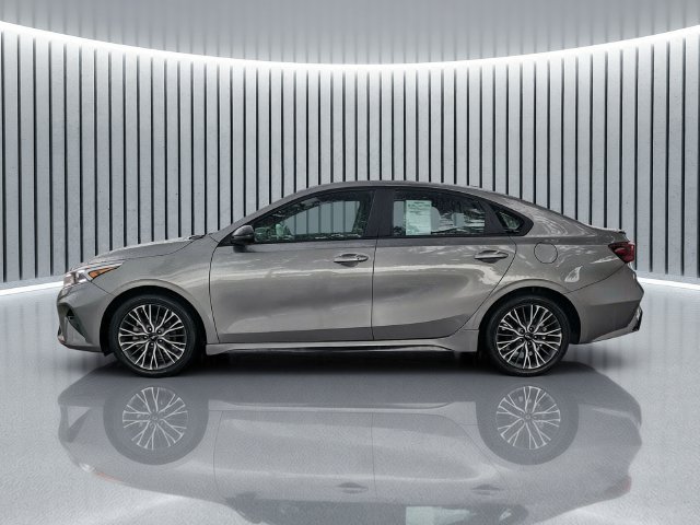 Used 2022 Kia Forte GT-Line FWD image 7