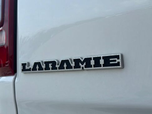 Used 2024 RAM 1500 Laramie RWD image 19
