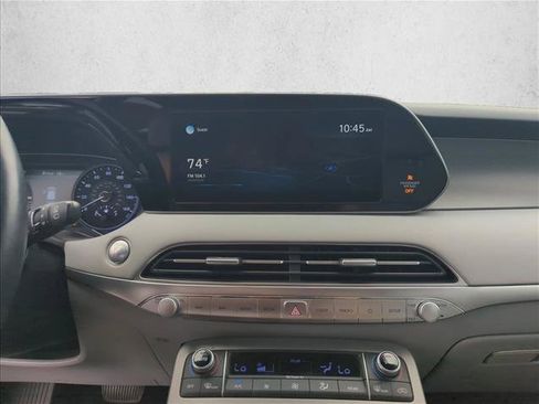 Used 2021 Hyundai Palisade SEL w/ Premium Package FWD image 16