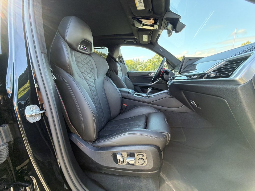 Used 2024 BMW X5 M Competition w/ Executive Package AWD/4WD image 22