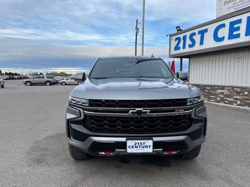 Used 2022 Chevrolet Suburban Z71 w/ Off-Road Capability Package image 5