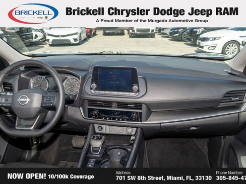 Used 2025 Nissan Rogue SV image 20