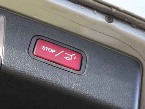 Used 2014 Mercedes-Benz GLK 350 4MATIC image 24