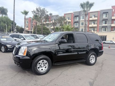 Used 2008 GMC Yukon SLE AWD/4WD image 3