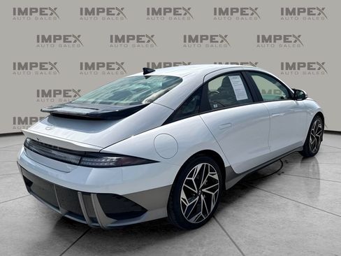 Used 2025 Hyundai Ioniq 6 SEL RWD image 5