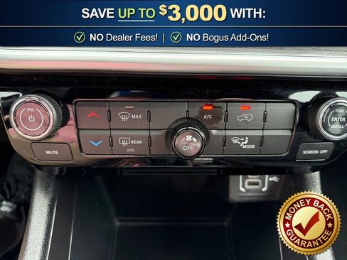 Used 2024 Jeep Compass Latitude AWD/4WD image 28