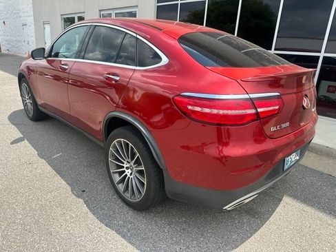 Used 2019 Mercedes-Benz GLC 300 4MATIC Coupe w/ Parking Assist Package image 6