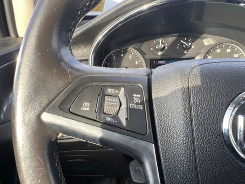 Used 2021 Buick Encore Preferred image 16