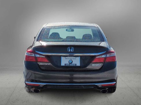 Used 2017 Honda Accord Sport Special Edition image 7