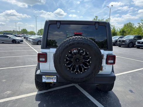 Used 2019 Jeep Wrangler Unlimited Sport S AWD/4WD image 6