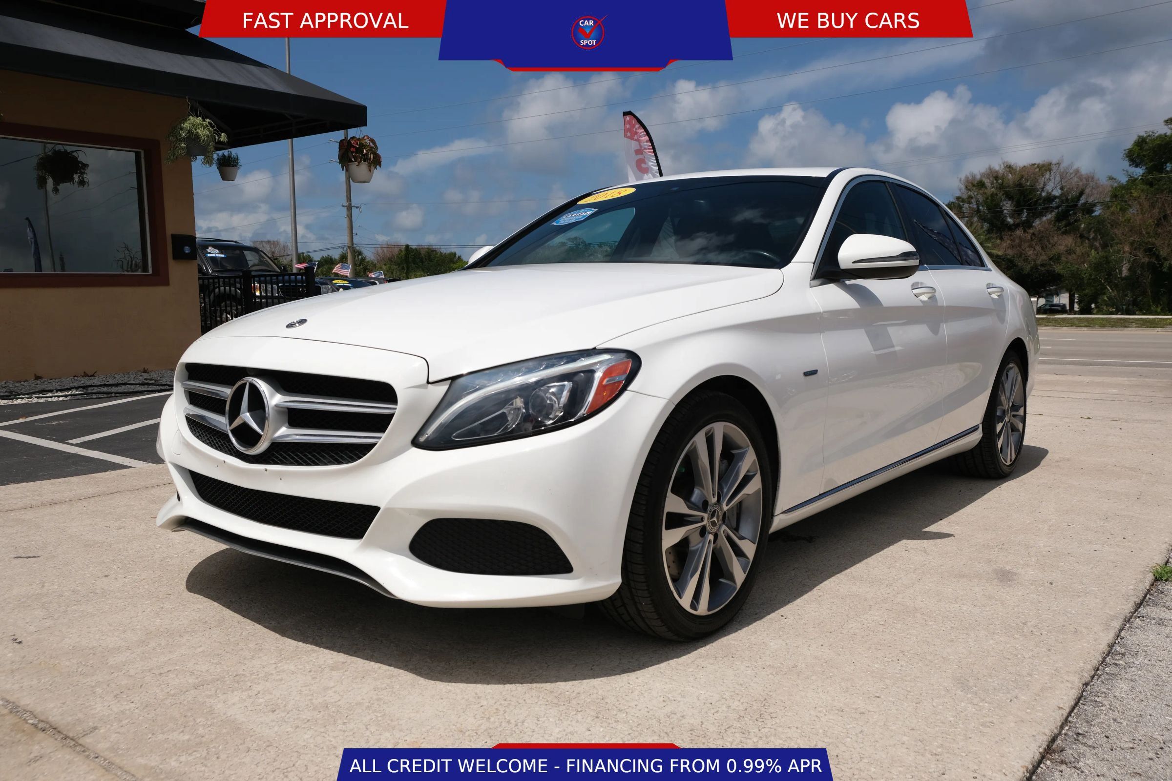 Used 2018 Mercedes-Benz C 350e Sedan image 1