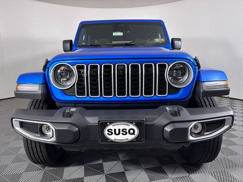 New 2025 Jeep Wrangler Sahara image 4