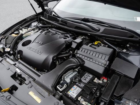 Used 2022 Nissan Maxima SV w/ Floor Mat Group FWD image 42