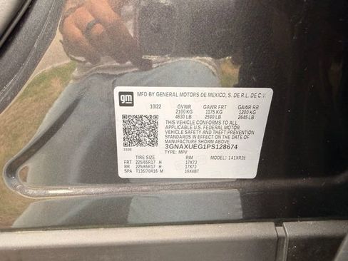 Used 2023 Chevrolet Equinox LT AWD/4WD image 23