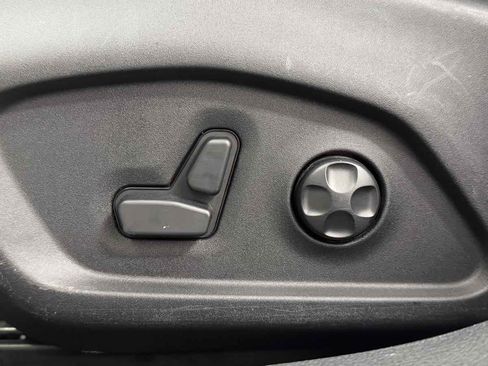 Used 2018 Jeep Compass Limited w/ Navigation Group image 24