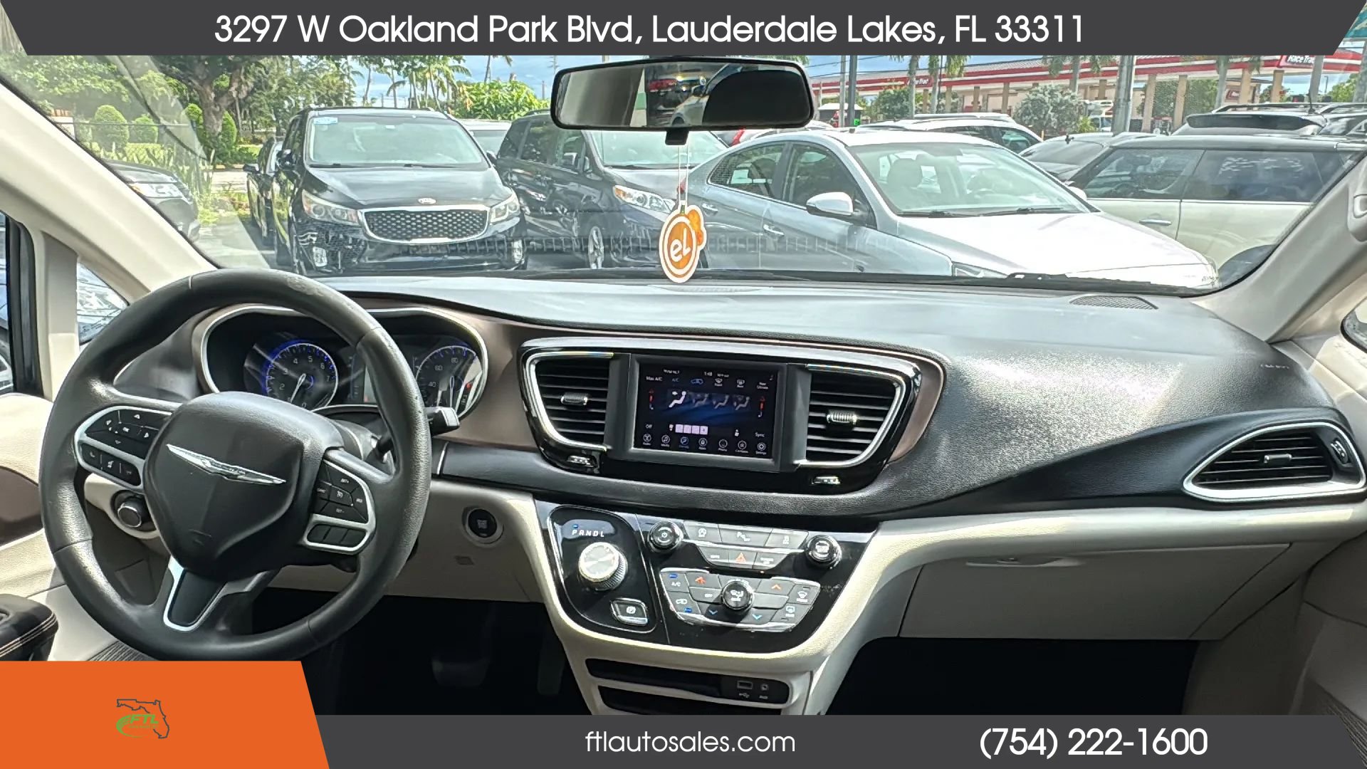Used 2018 Chrysler Pacifica LX FWD image 38
