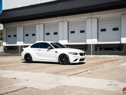 Used 2017 BMW M2 image 20