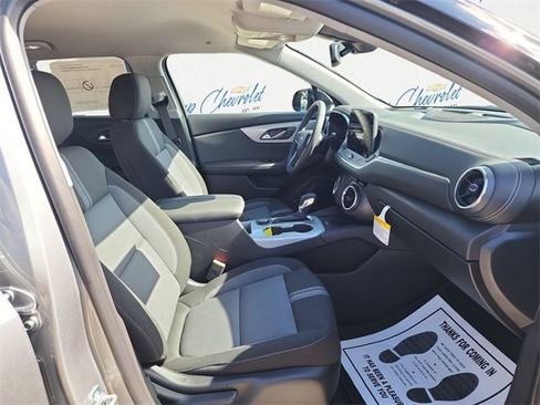 New 2025 Chevrolet Blazer LT w/ Convenience Package image 13