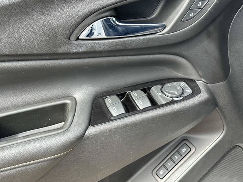 Certified 2022 Chevrolet Equinox Premier AWD/4WD image 15