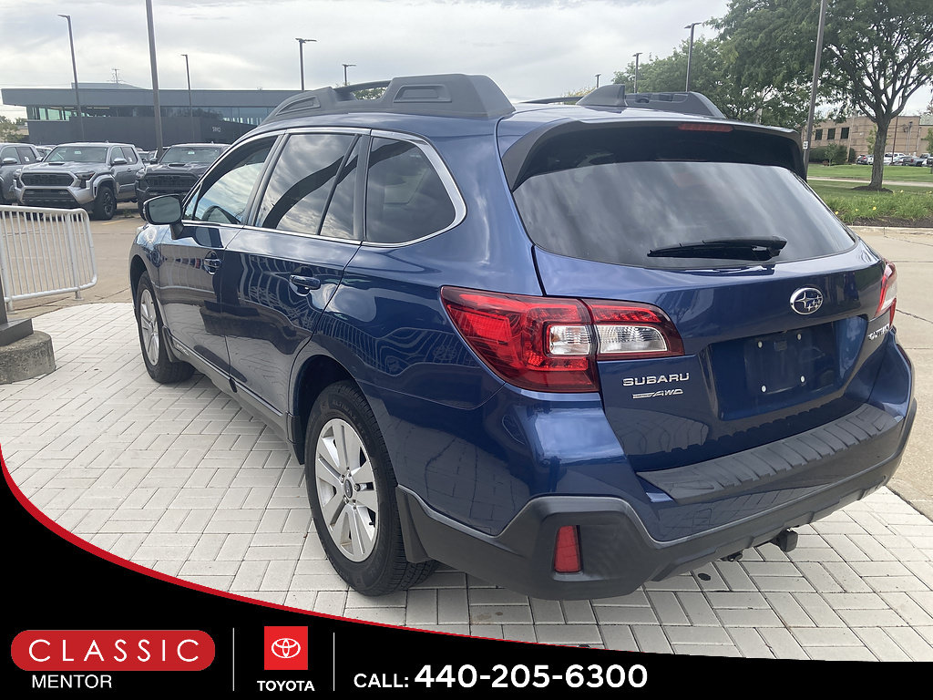 Used 2019 Subaru Outback 2.5i Premium w/ Popular Package #2 AWD/4WD image 2