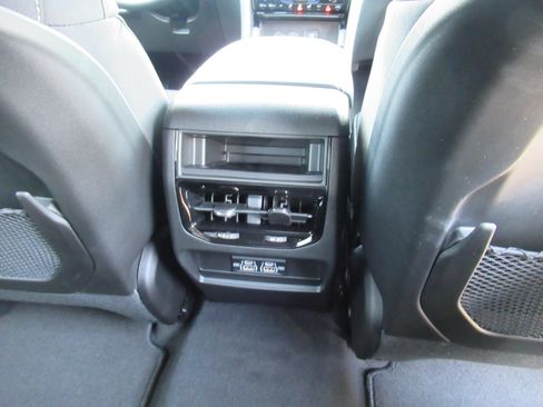 New 2026 Jeep Grand Cherokee Laredo w/ MOPAR Finishing Package RWD image 28
