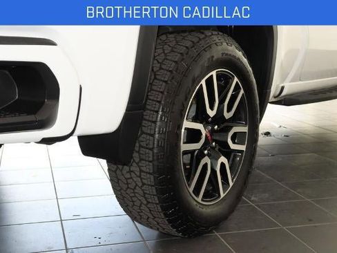 Certified 2025 GMC Sierra 1500 AT4 w/ AT4 Premium Package image 17