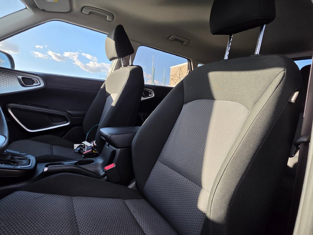 Certified 2023 Kia Soul LX w/ LX Technology Package FWD image 22