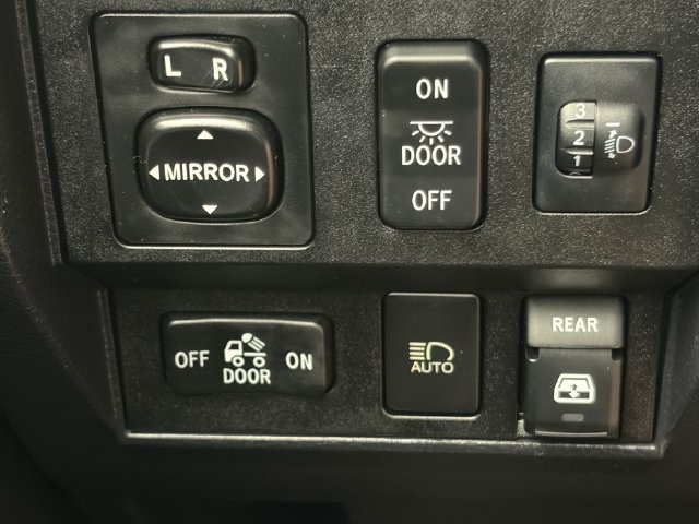 Used 2018 Toyota Tundra SR5 RWD image 21