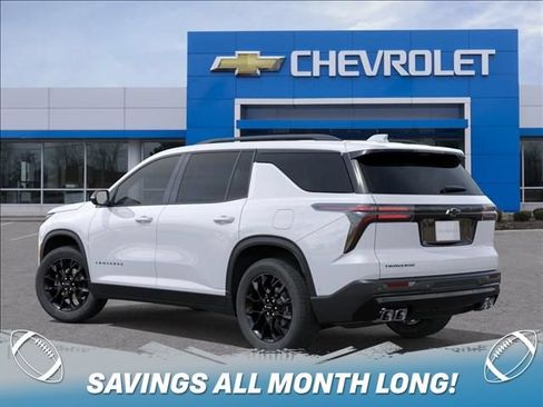 New 2026 Chevrolet Traverse LT w/ Midnight/Sport Edition FWD image 3