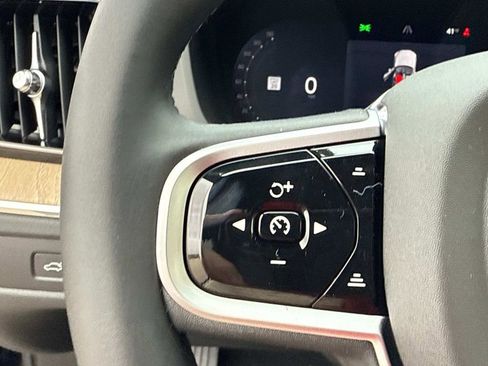 New 2026 Volvo XC60 B5 Plus w/ Climate Package image 29