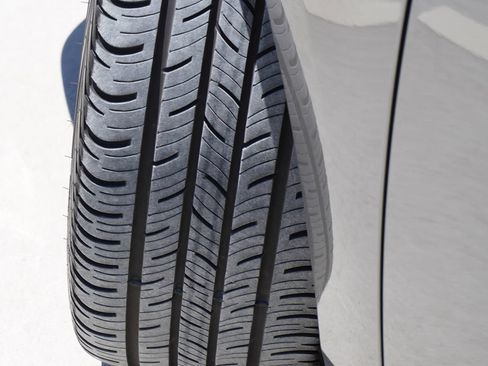 Used 2025 Acura Integra A-Spec FWD image 5