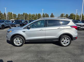 Certified 2019 Ford Escape SE video 2
