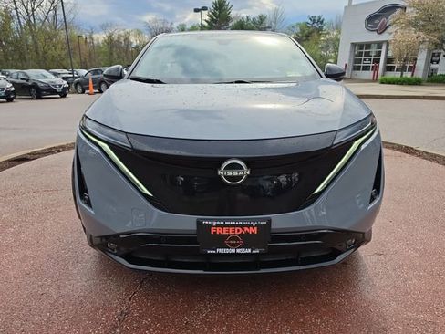 Used 2024 Nissan Ariya AWD image 8