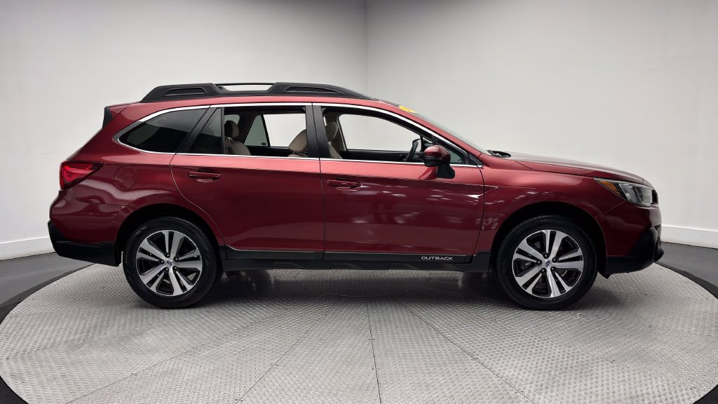 Used 2019 Subaru Outback 2.5i Limited AWD/4WD image 41