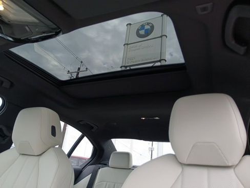 New 2026 BMW 530i image 32