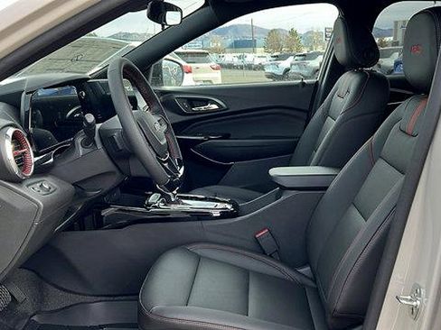 New 2026 Chevrolet Trax RS w/ Driver Confidence Package image 28