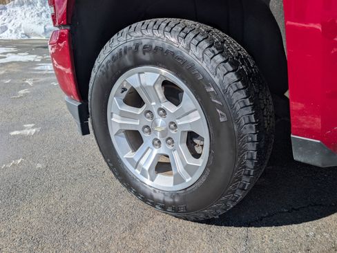 Used 2019 Chevrolet Silverado 1500 LT w/ All Star Edition image 12