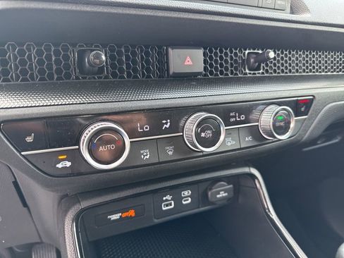 Certified 2025 Honda CR-V EX image 21