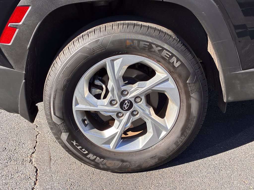 Certified 2024 Hyundai Tucson SE AWD/4WD image 46