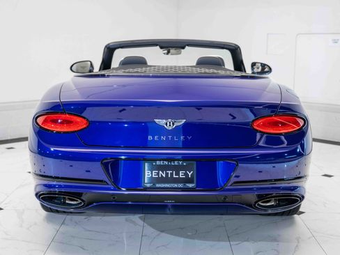 Used 2024 Bentley Continental GT Mulliner image 10