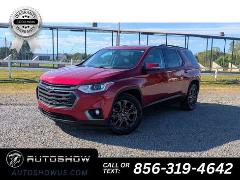 Used 2019 Chevrolet Traverse RS image 1