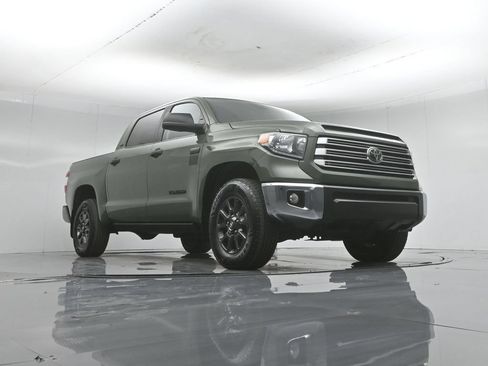 Used 2021 Toyota Tundra SR5 w/ Trail Edition AWD/4WD image 49