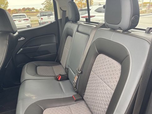 Used 2018 Chevrolet Colorado Z71 image 13