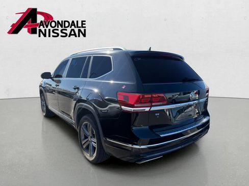 Used 2018 Volkswagen Atlas SE w/ R-Line Package AWD/4WD image 2